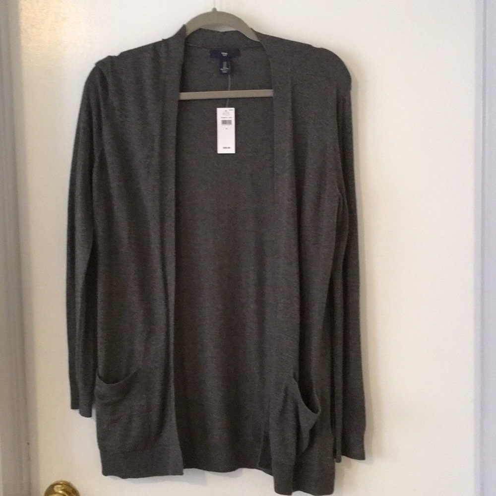 Gap cardigan